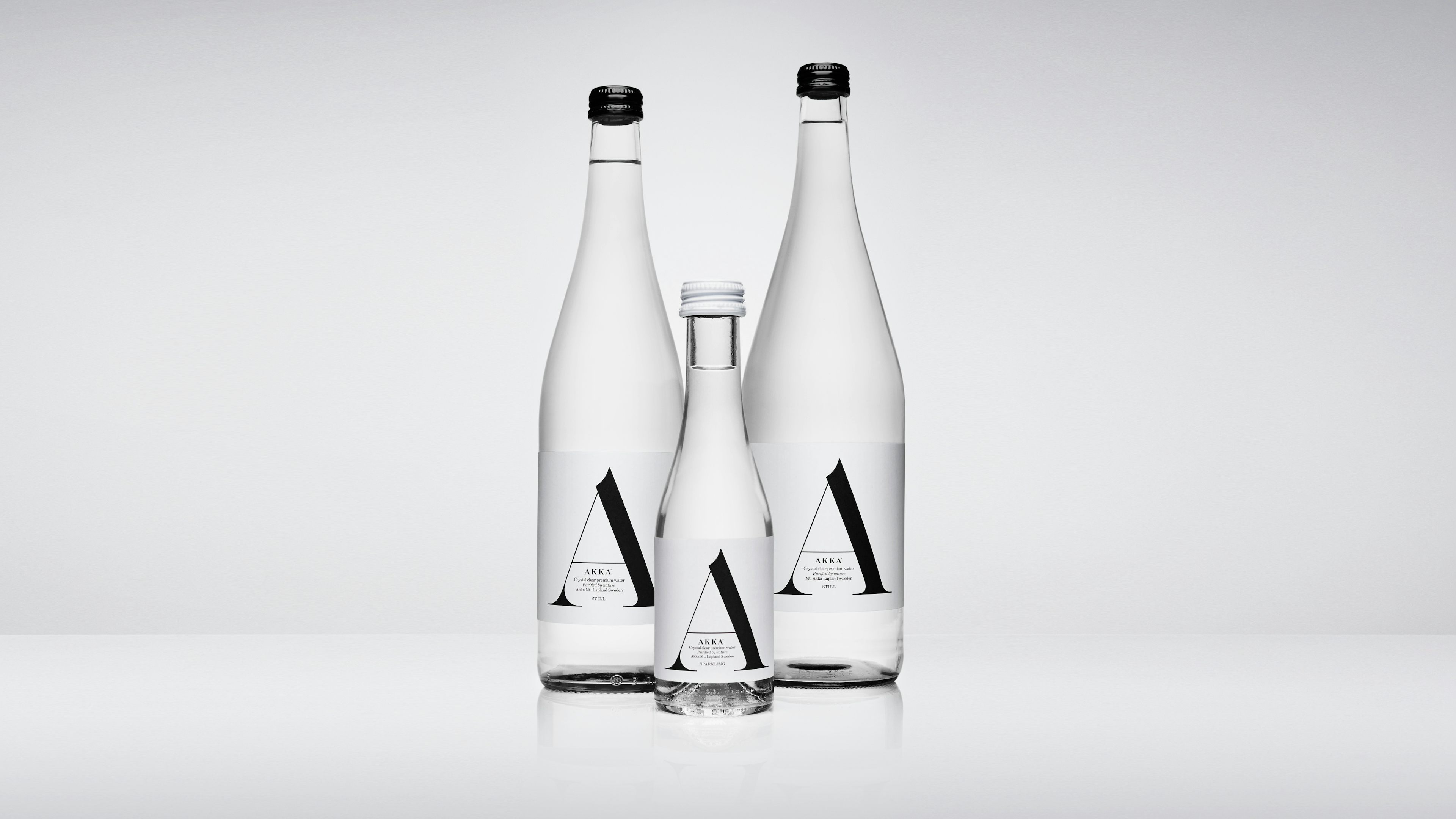 Akka water bottles